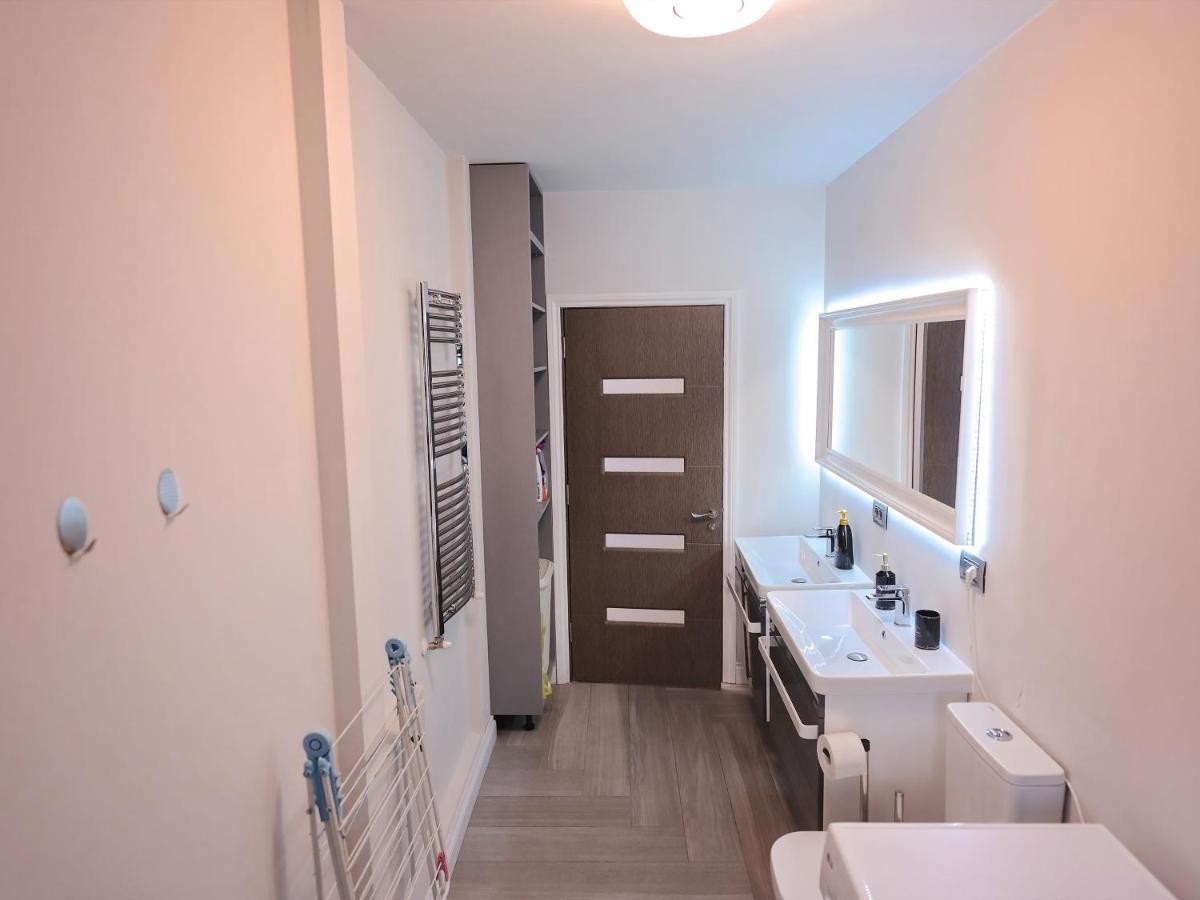Вилла Ase Premium House Сучава Экстерьер фото
